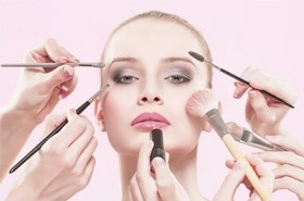 Beauty Academy in Mumbai - Grooming and Salon Courses